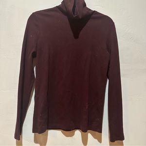 burgundy turtleneck